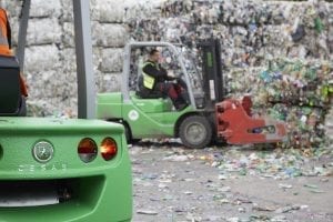 CESAB forklifts operating at recycling facility