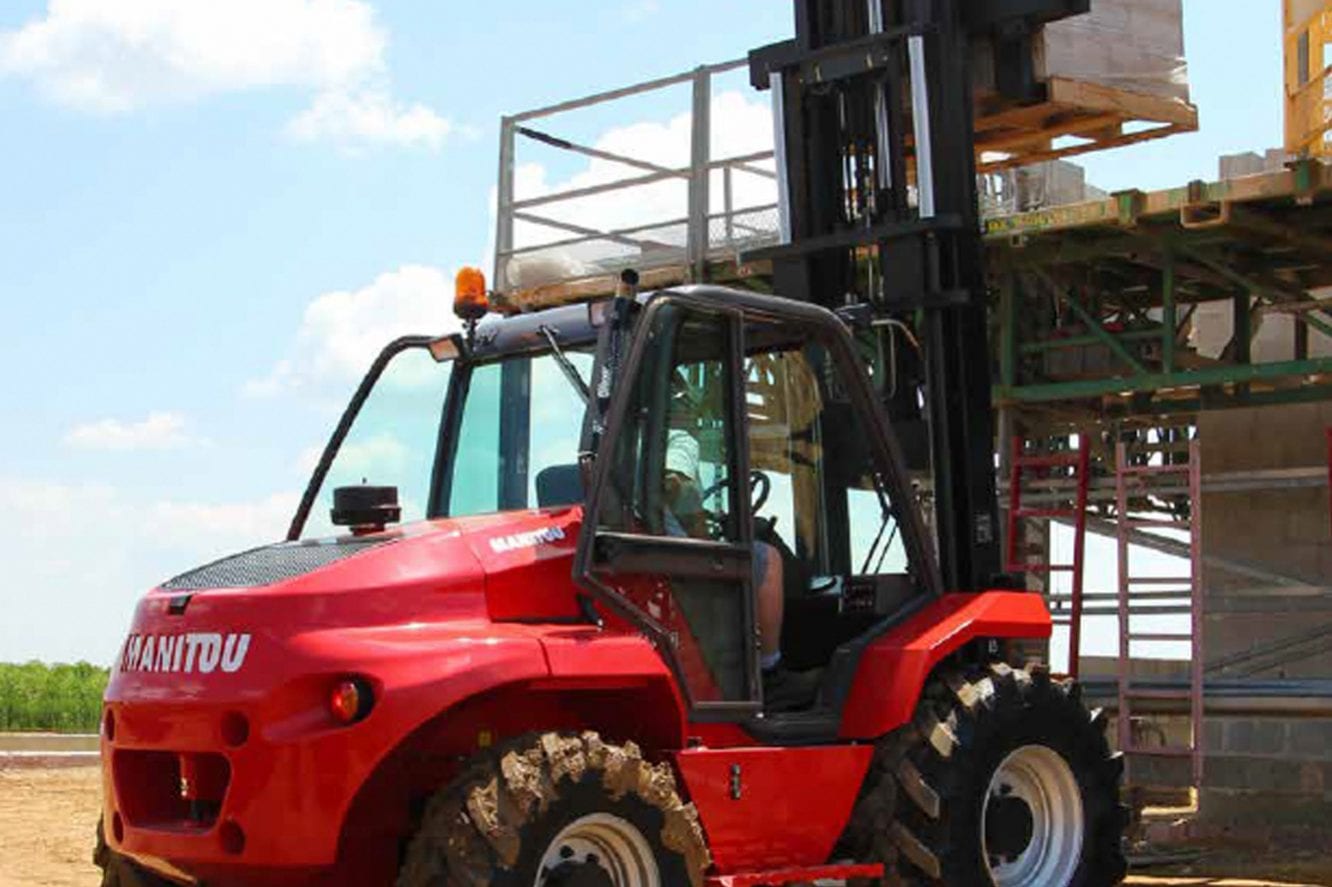 Electric Forklifts for Sale and Hire in Northampton, Nottingham, Derby, Warwick, Leicester, Birmingham and across East Midlands, and West Midlands. 