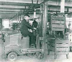 forklifts in the 1920s history
