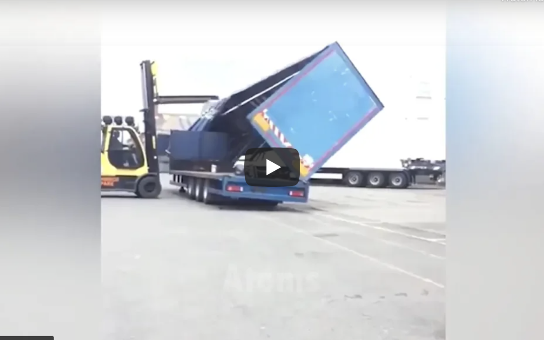 13 Funny Forklift Fails That Get Serious